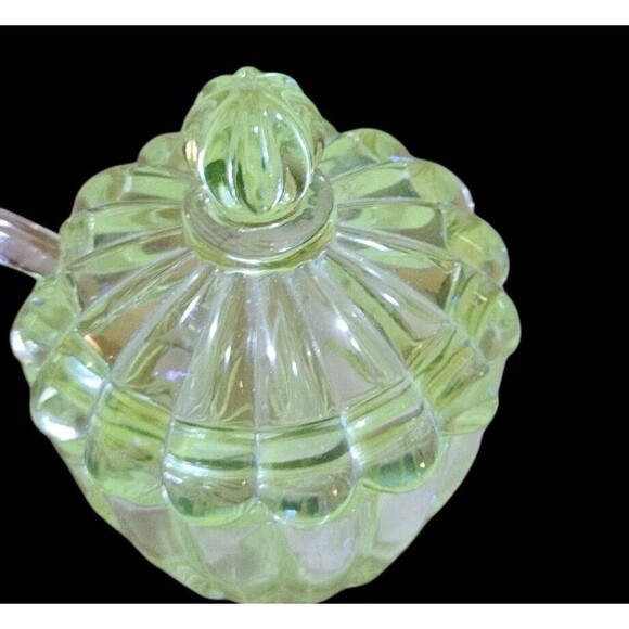 Vintage Heisey Crystolite Sugar Bowl UV Reactive Manganese Glass - Picture 2 of 6